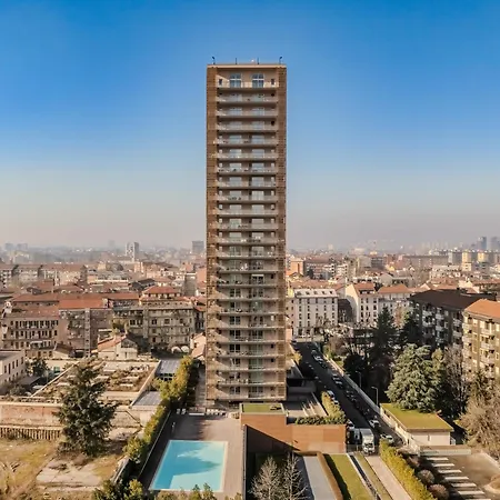 Giax Tower Luxury Oasis
