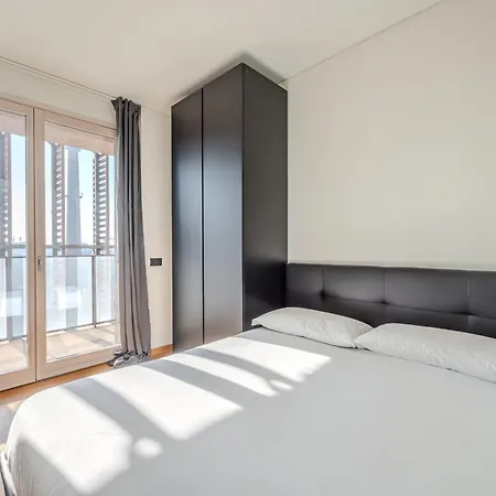 Giax Tower Luxury Oasis Mediolan