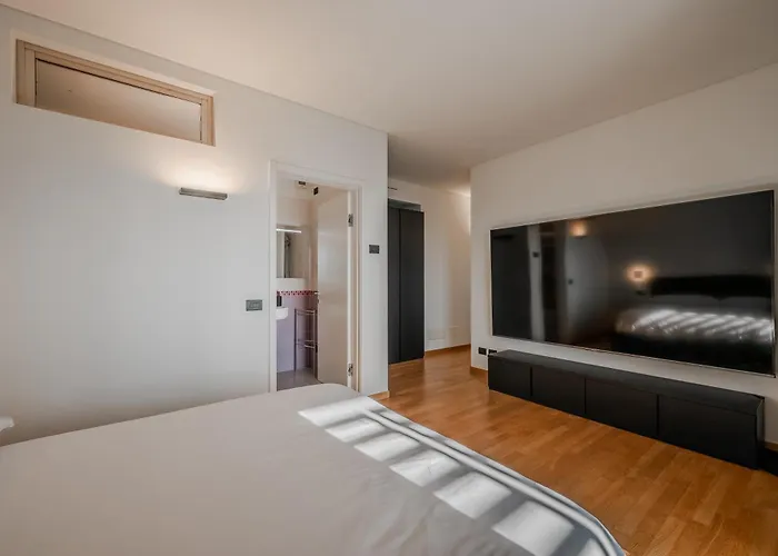 Lejlighed Giaxtower Gym & Pool Oasis Milano