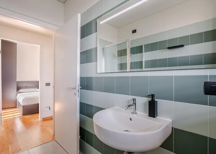 Giaxtower Gym & Pool Oasis * Milano