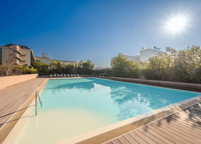 Giaxtower Gym & Pool Oasis Milano